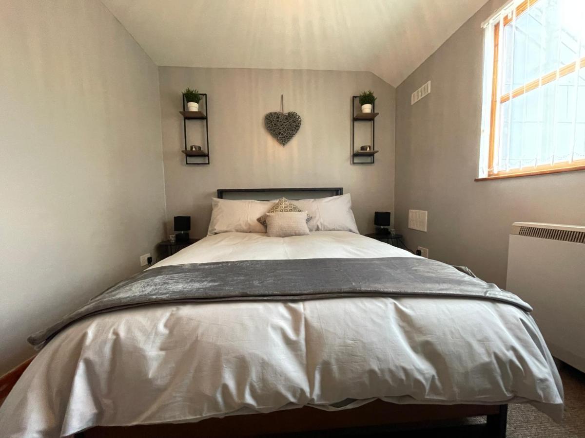 Westend Holiday Let 3 브레컨 외부 사진